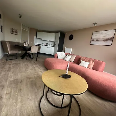 Apartman 'zeeblick' *